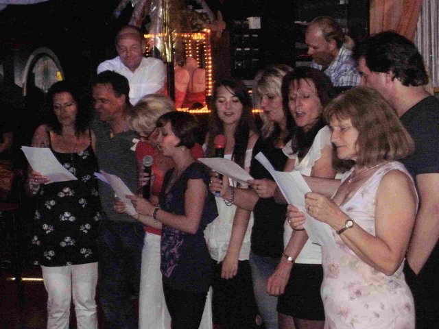 Karaoke im Tanzcafe Hubertus